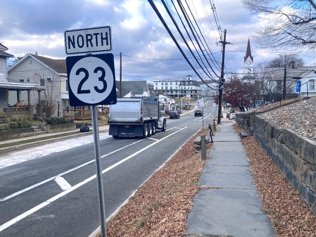 Route 23 Hamburg Avenue 1